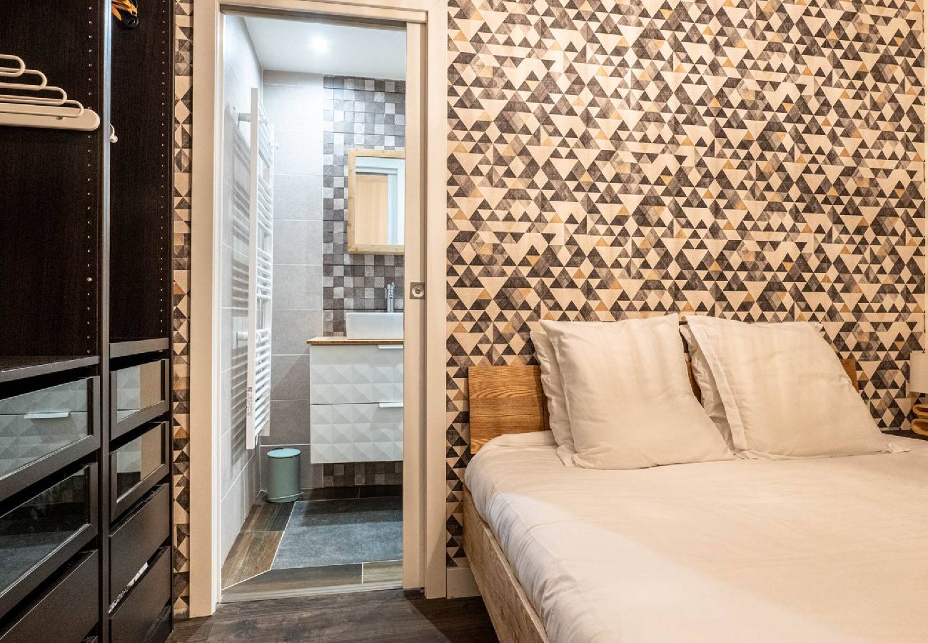 Appartement à Annecy - Anneciano - Balcon - Chambre - Vue