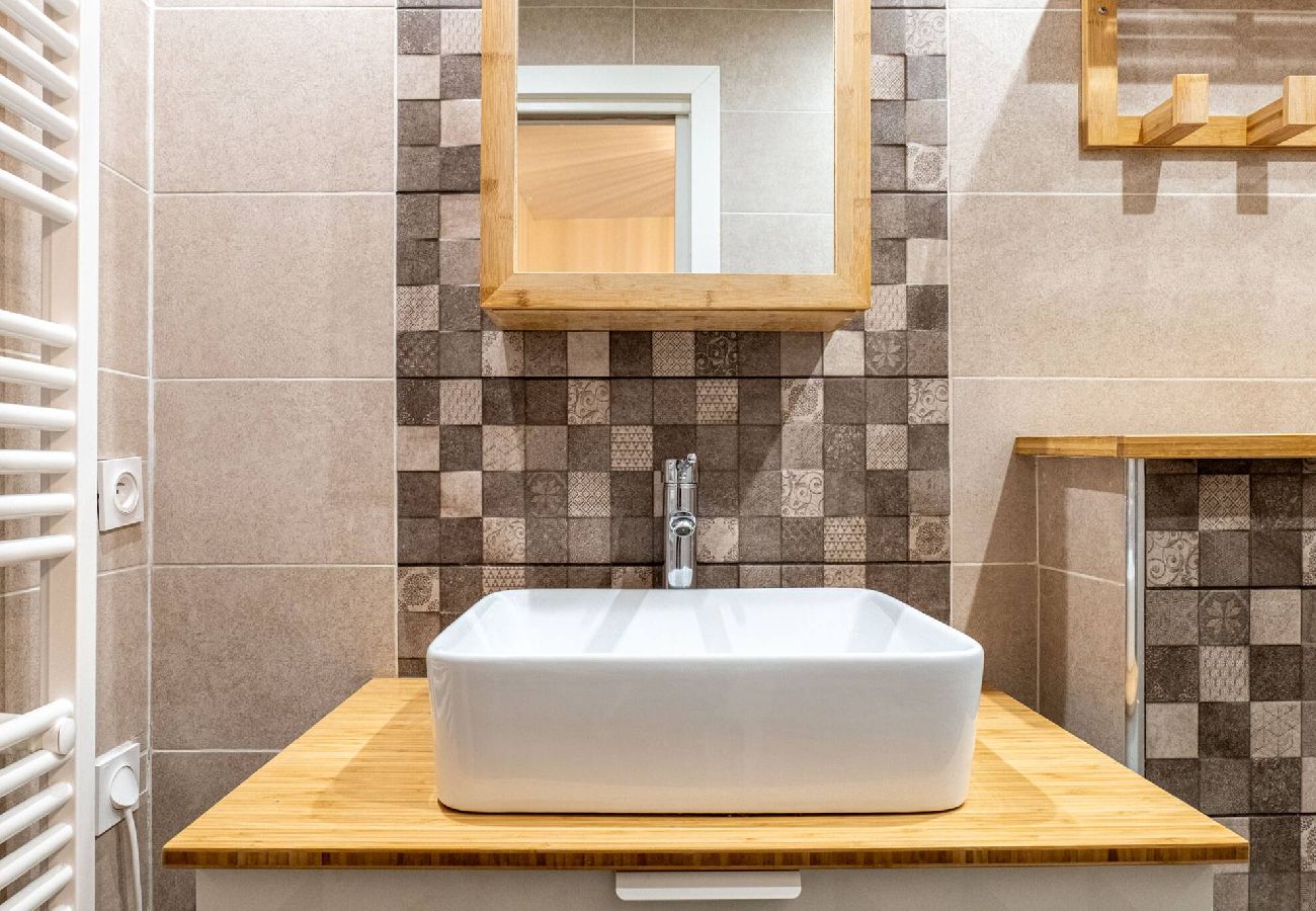 Appartement à Annecy - Anneciano - Balcon - Chambre - Vue