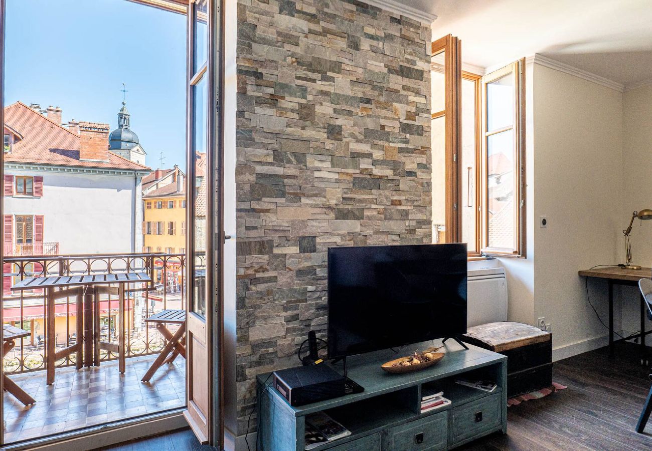 Appartement à Annecy - Anneciano - Balcon - Chambre - Vue