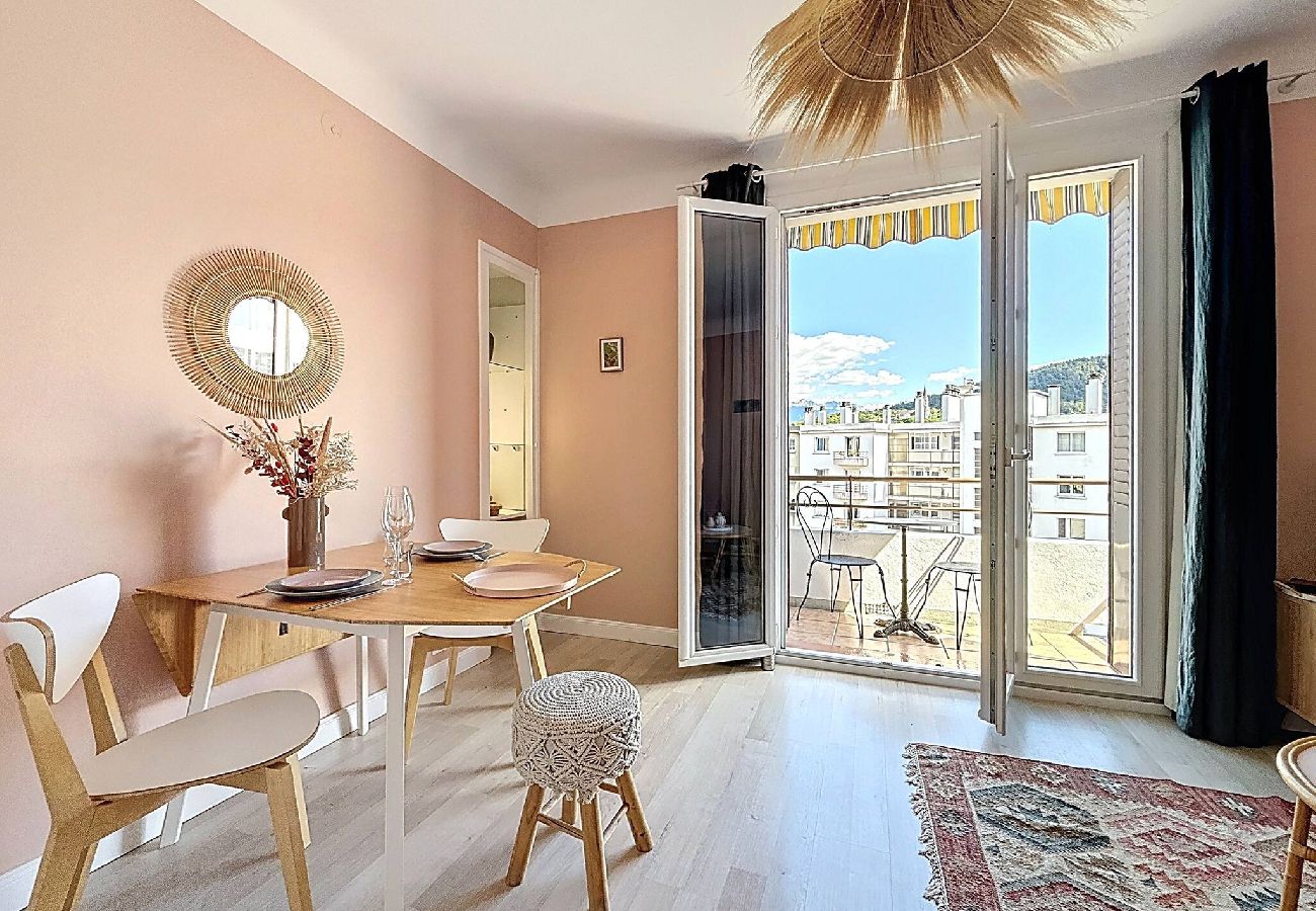 Appartement à Annecy - Pastel : Balcon - Annecy