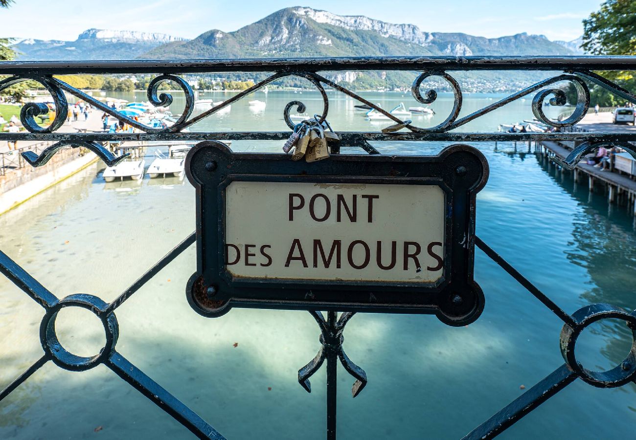 Appartement à Annecy - Sous le ciel d Annecy