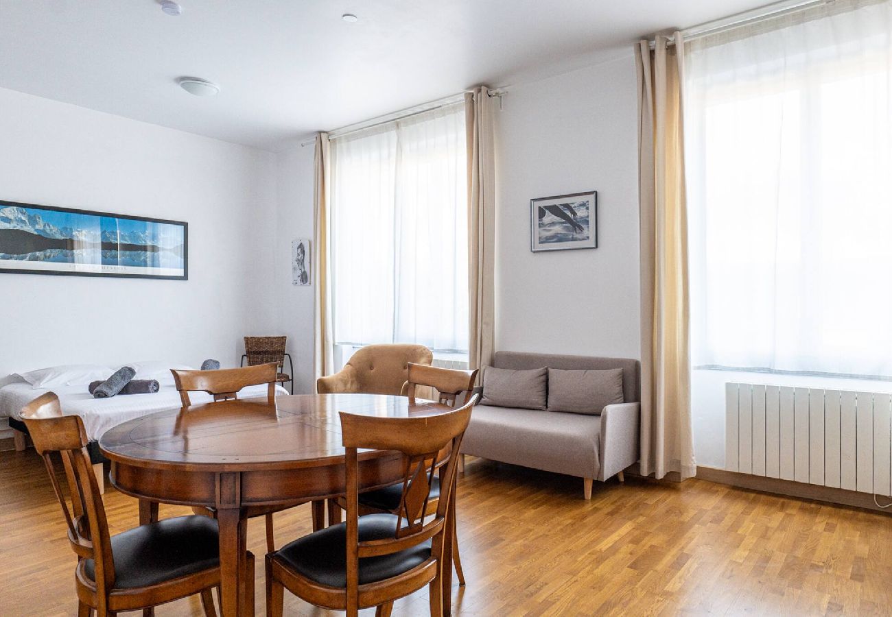 Studio à Annecy - Carteron