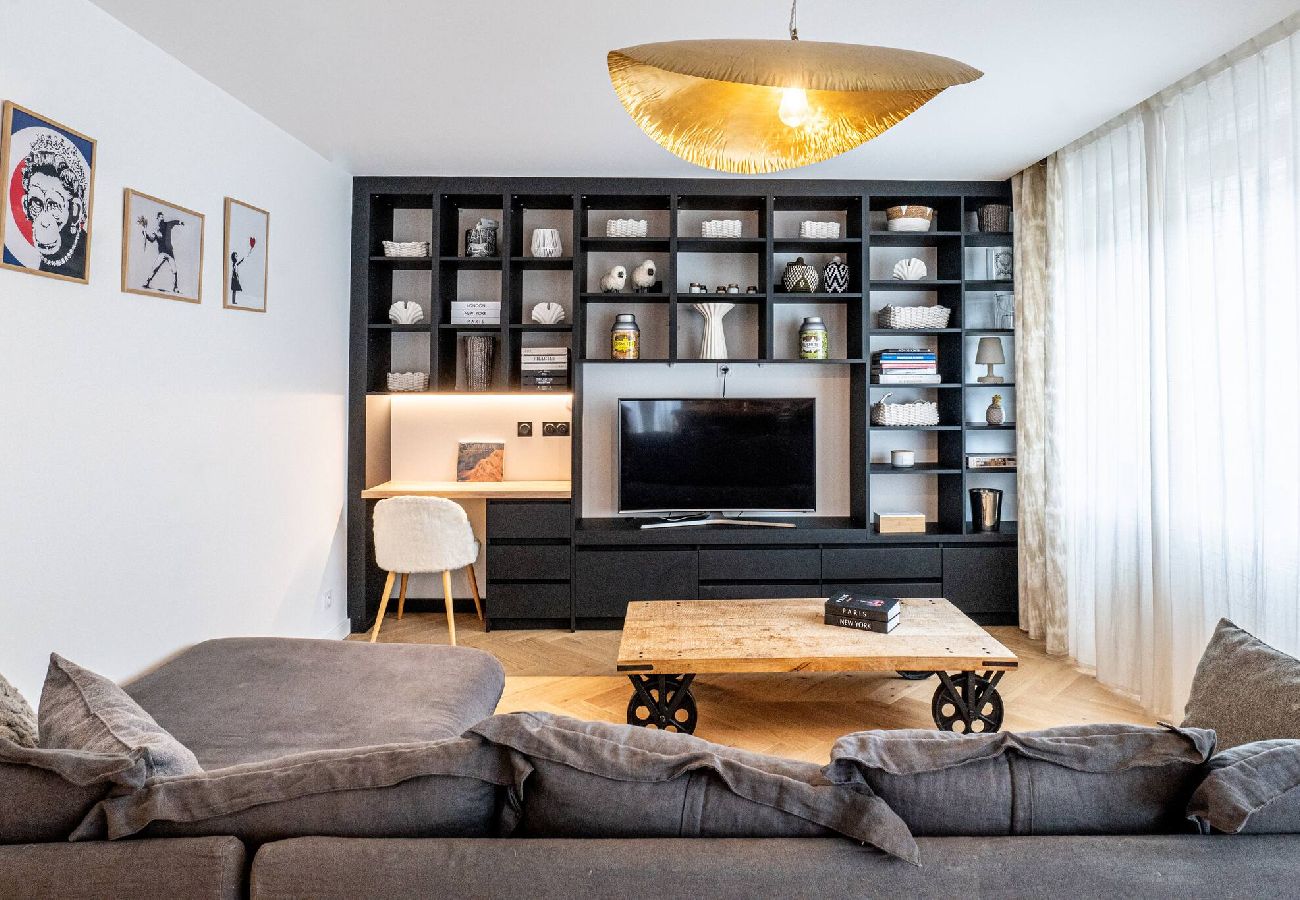 Appartement à Annecy - AVA´necy - Rue piétonne - proche Haras et lac