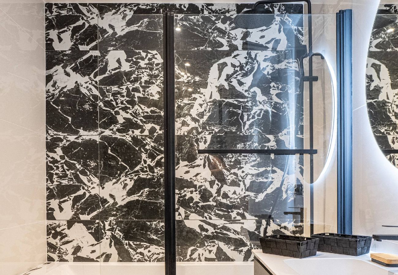 Appartement à Annecy - AVA´necy - Rue piétonne - proche Haras et lac