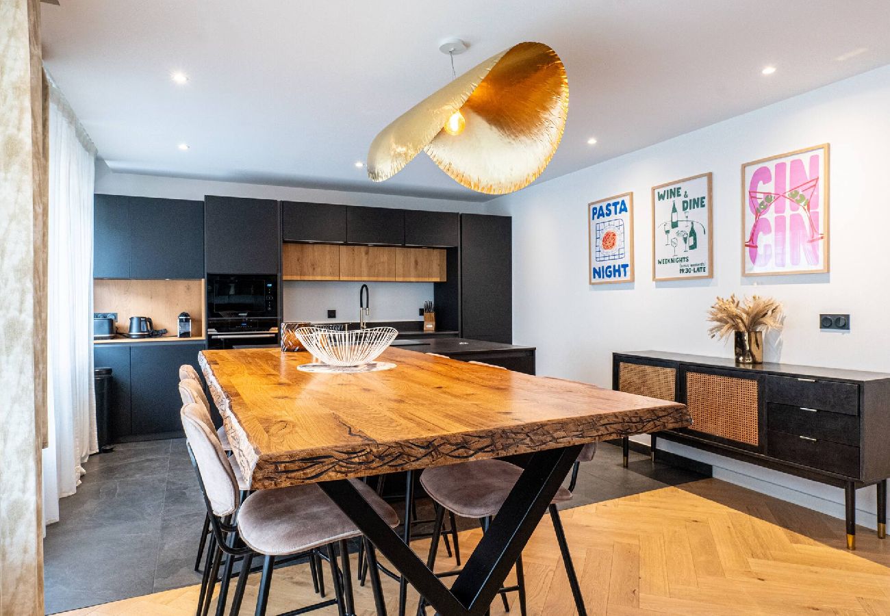 Appartement à Annecy - AVA´necy - Rue piétonne - proche Haras et lac