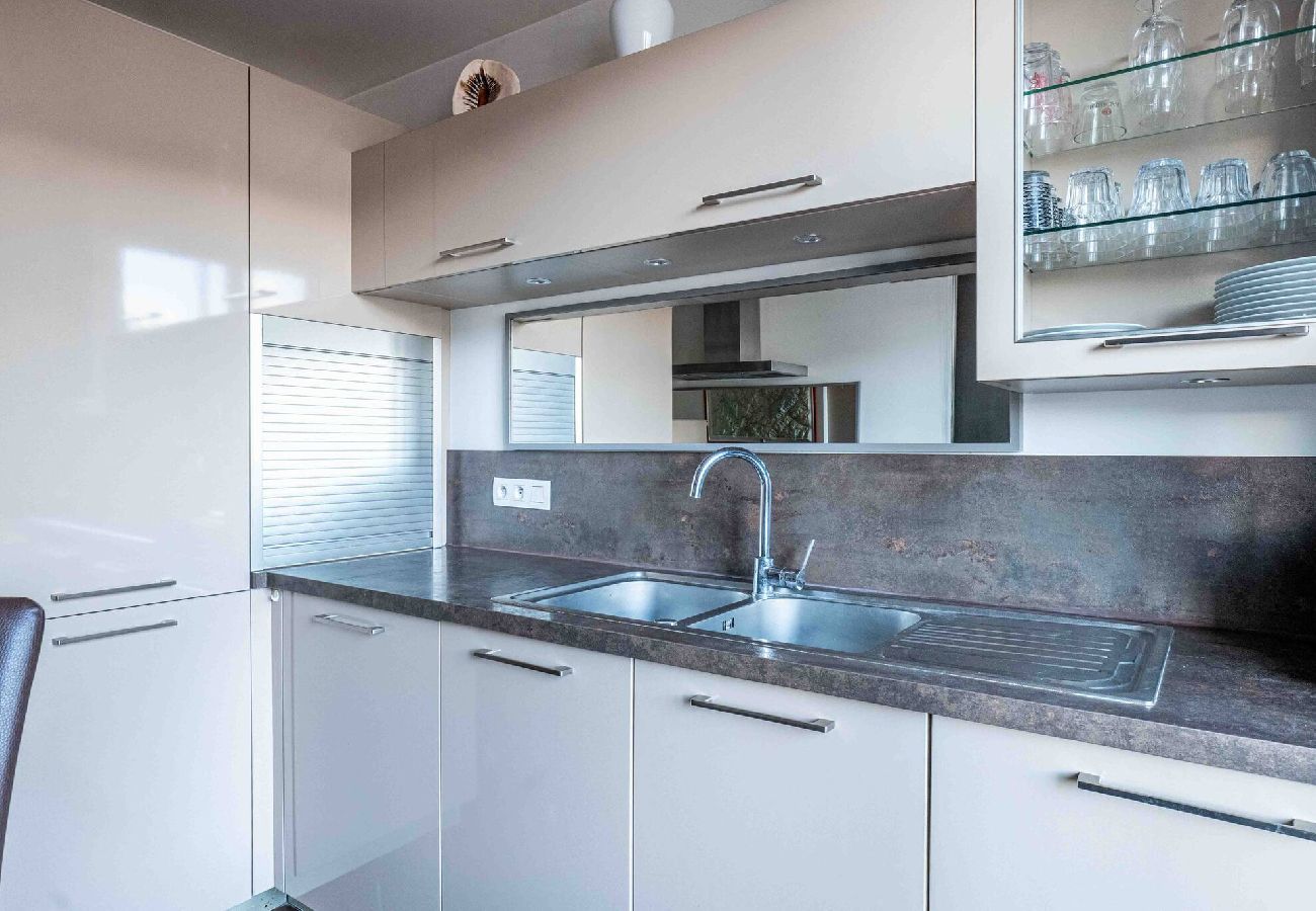 Appartement à Annecy - Le Sommeiller : Bel Appartement au cœur de ville