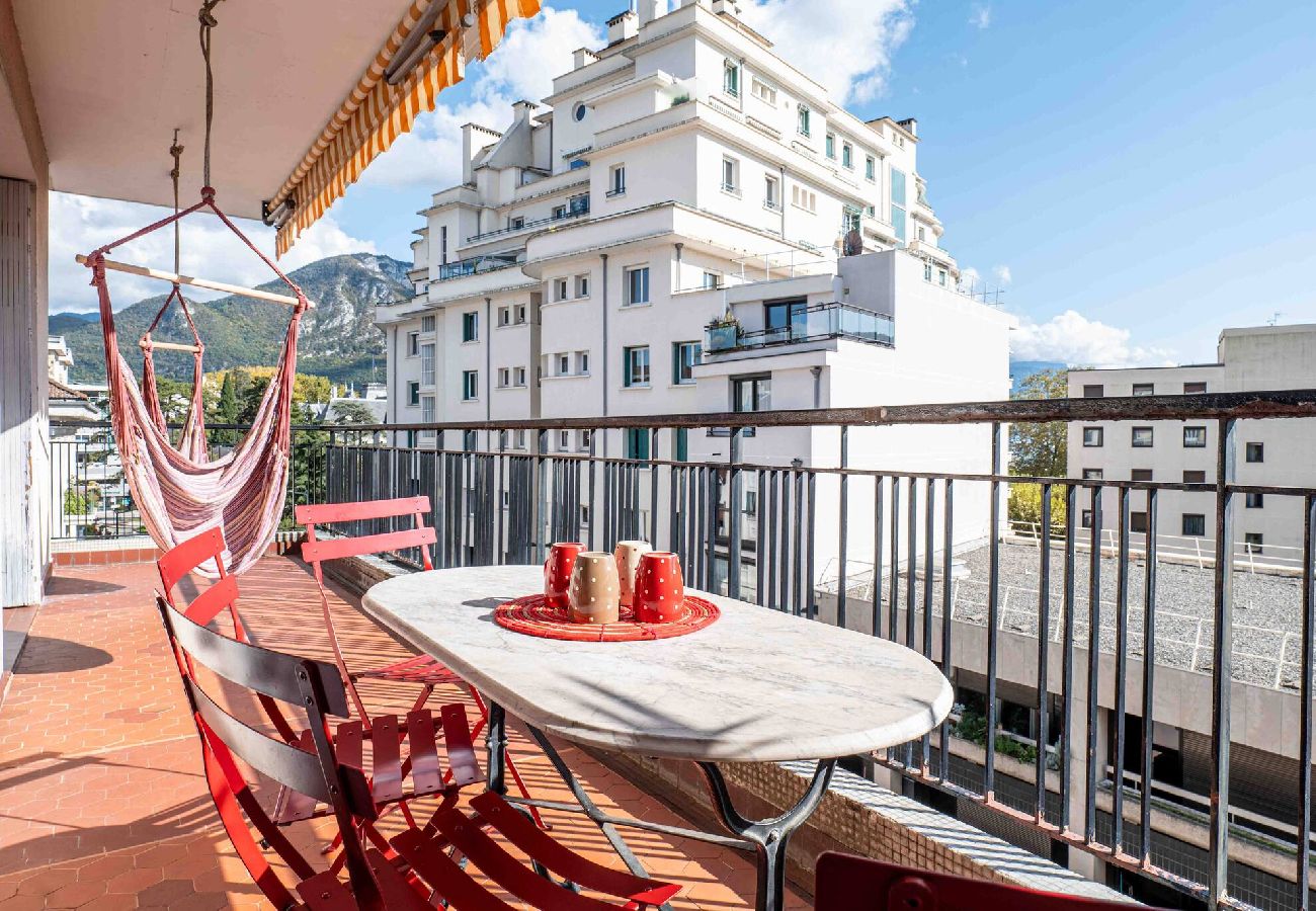 Appartement à Annecy - Le Sommeiller : Bel Appartement au cœur de ville