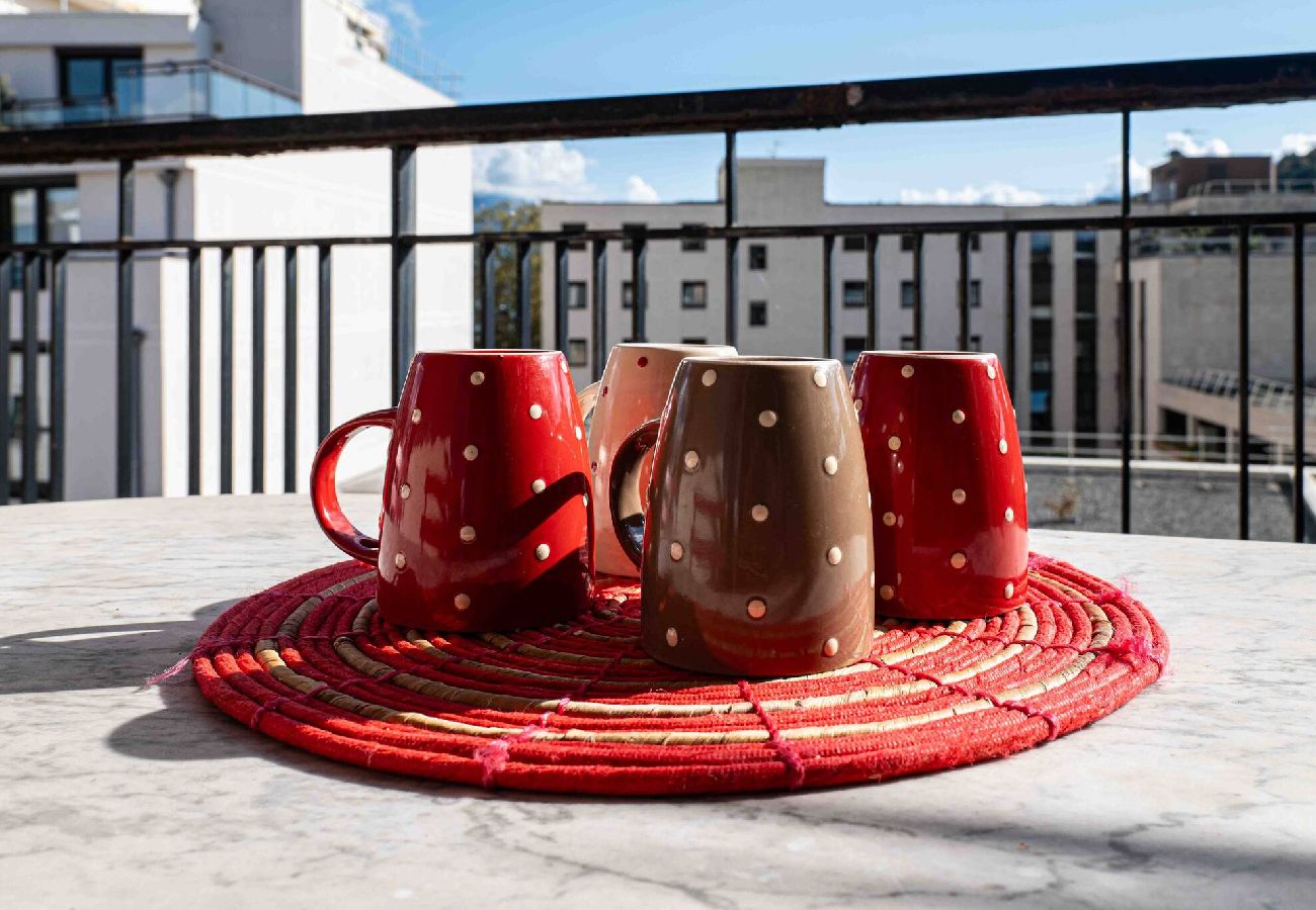 Appartement à Annecy - Le Sommeiller : Bel Appartement au cœur de ville