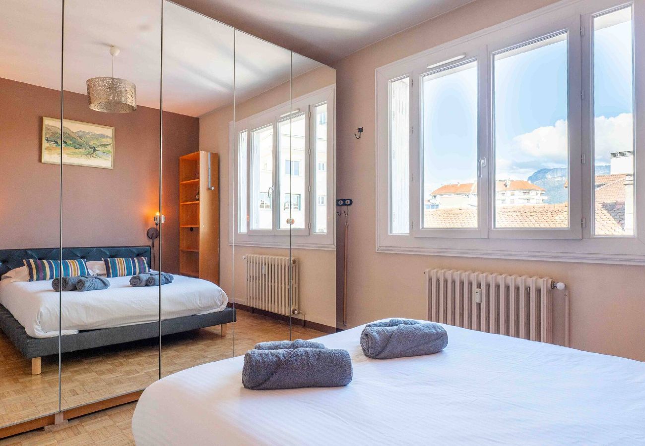 Appartement à Annecy - Le Sommeiller : Bel Appartement au cœur de ville