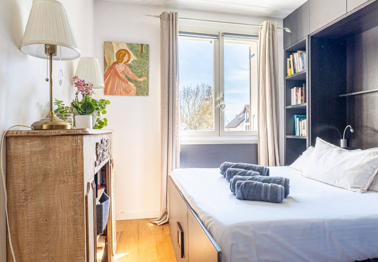 Appartement à Annecy-le-Vieux - Le Cocon des Ecureuils-Parking-Terrasse-Proche Lac