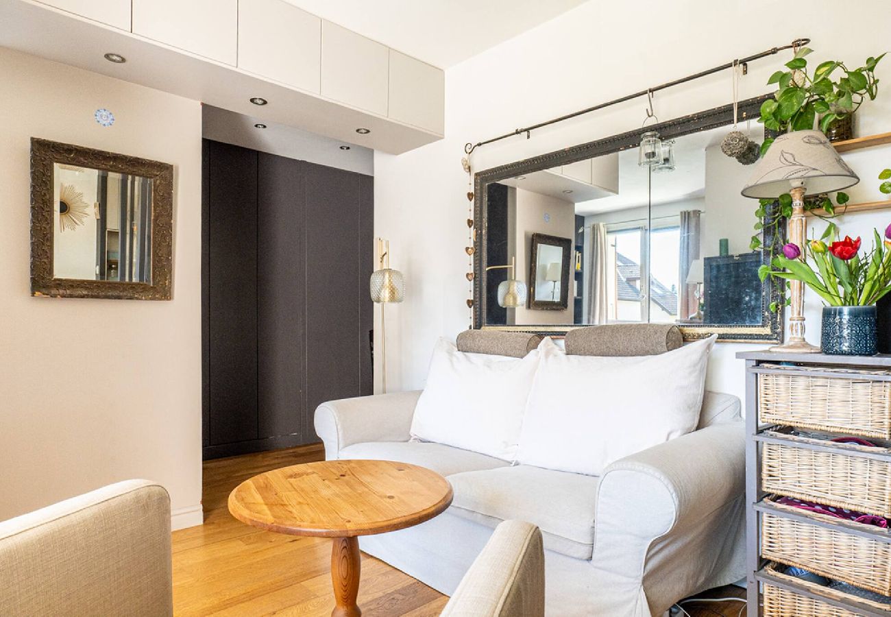 Appartement à Annecy-le-Vieux - Le Cocon des Ecureuils-Parking-Terrasse-Proche Lac