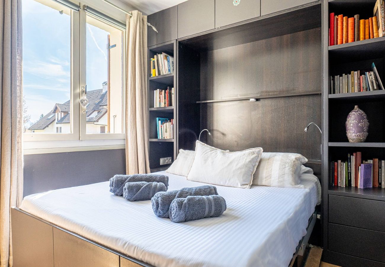 Appartement à Annecy-le-Vieux - Le Cocon des Ecureuils-Parking-Terrasse-Proche Lac