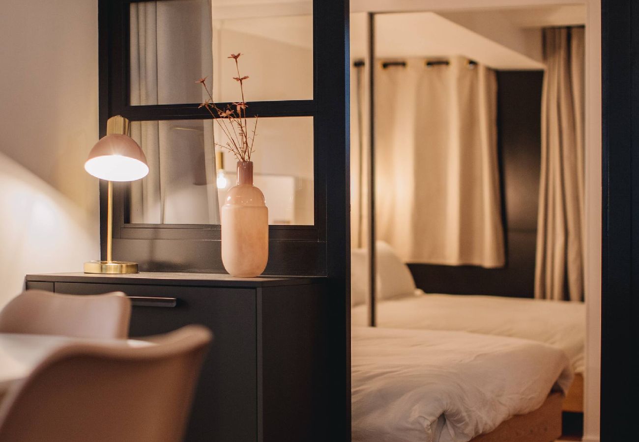 Appartement à Annecy - La Vie en Rose - Luxe, calme & hypercentre - 3*