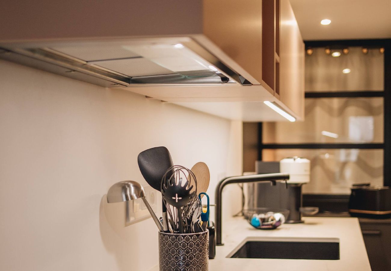 Appartement à Annecy - La Vie en Rose - Luxe, calme & hypercentre - 3*