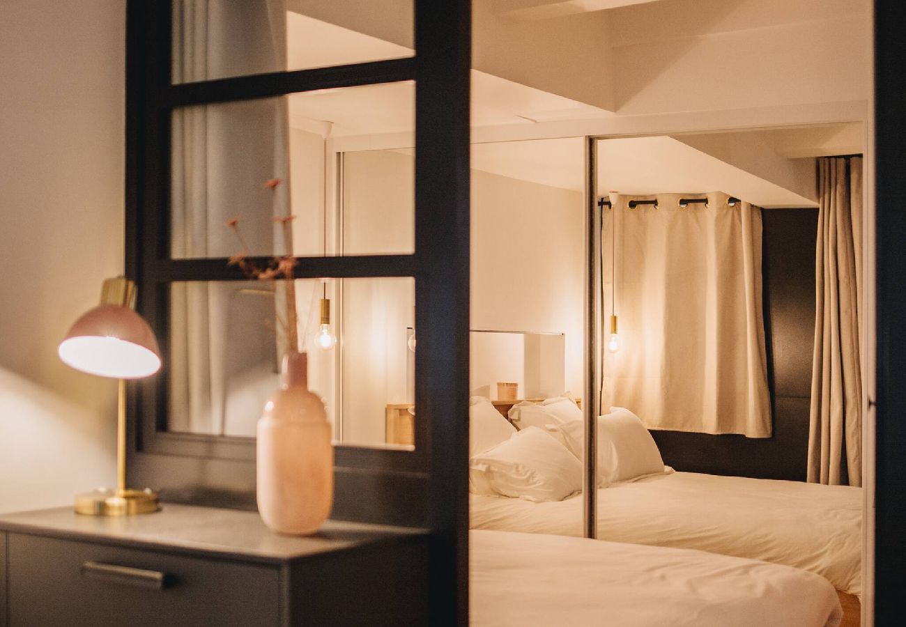 Appartement à Annecy - La Vie en Rose - Luxe, calme & hypercentre - 3*