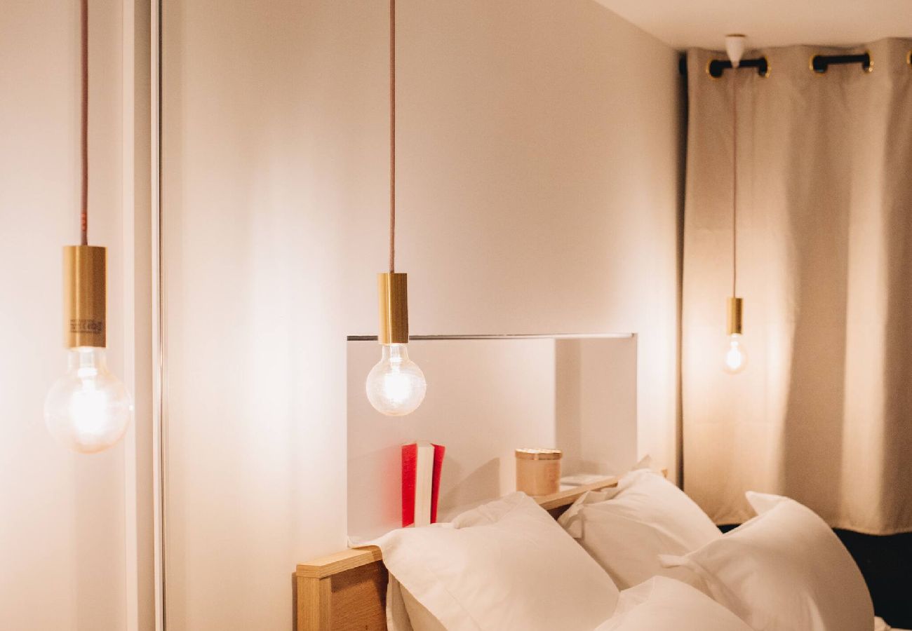 Appartement à Annecy - La Vie en Rose - Luxe, calme & hypercentre - 3*