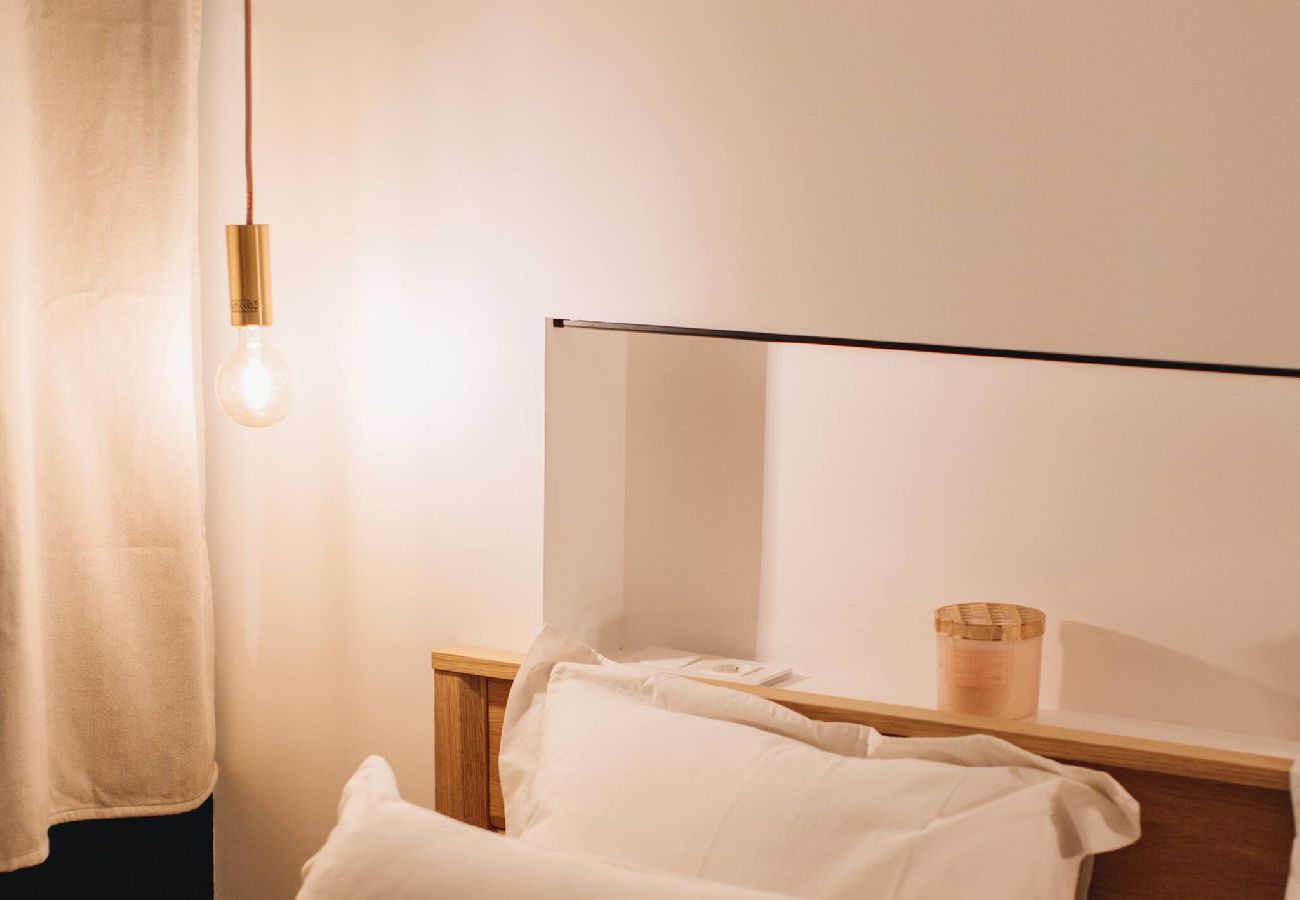 Appartement à Annecy - La Vie en Rose - Luxe, calme & hypercentre - 3*