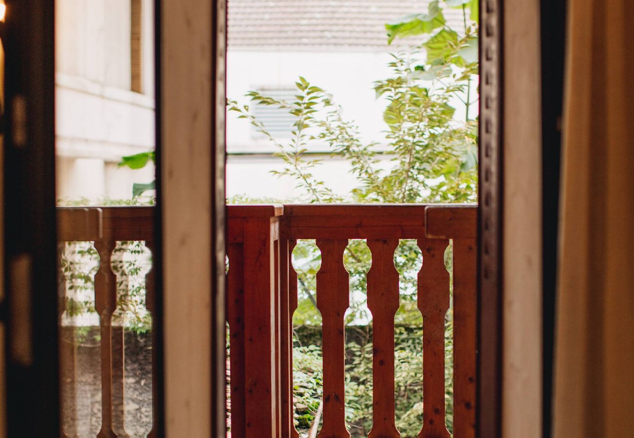 Appartement à Annecy - La Vie en Rose - Luxe, calme & hypercentre - 3*