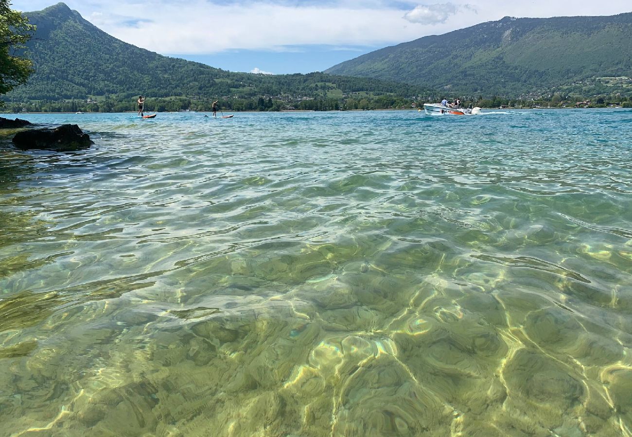 Studio à Annecy - Charmant studio, près du lac
