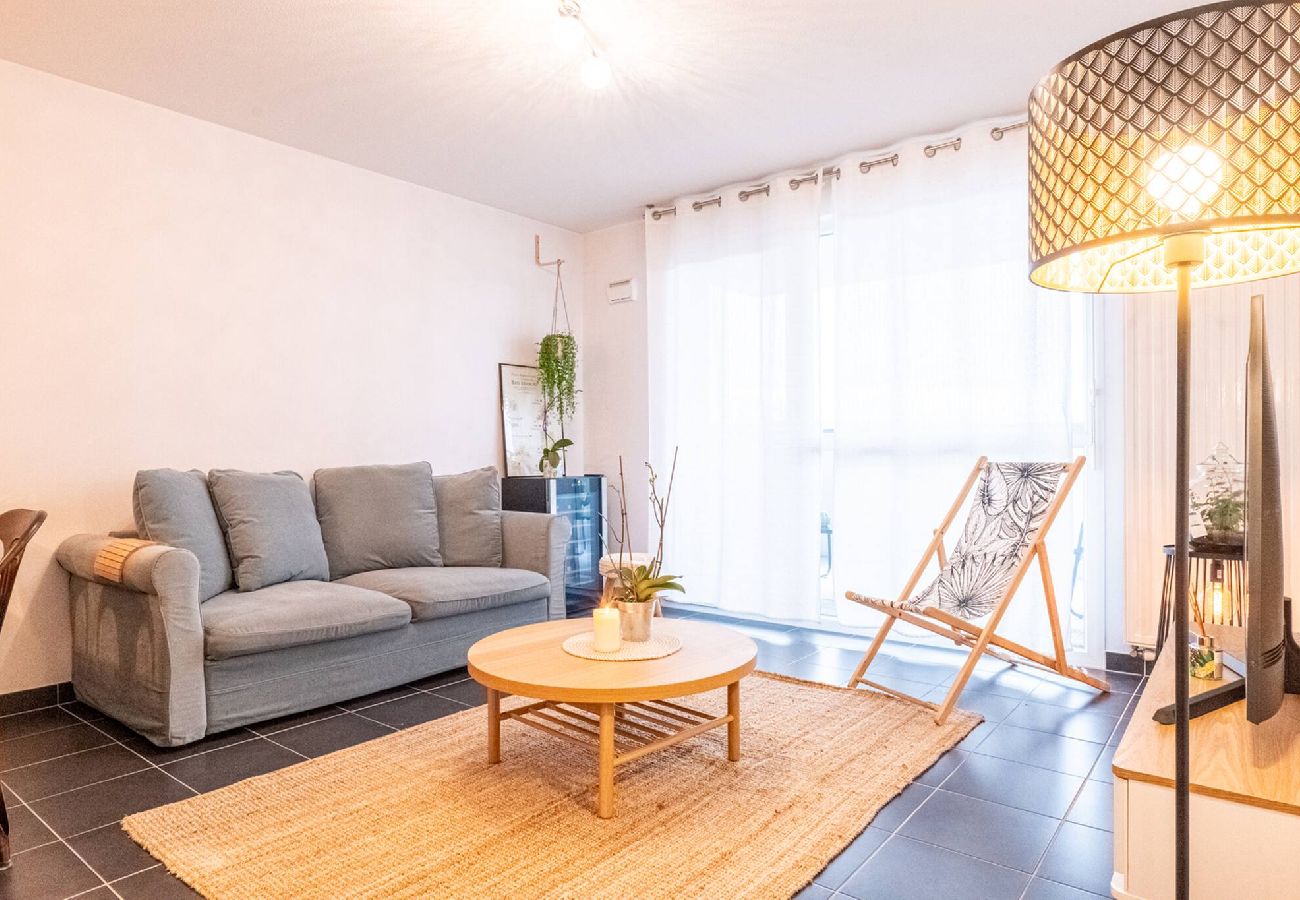 Appartement à Annecy - Annecy Elégance - chambre - parking