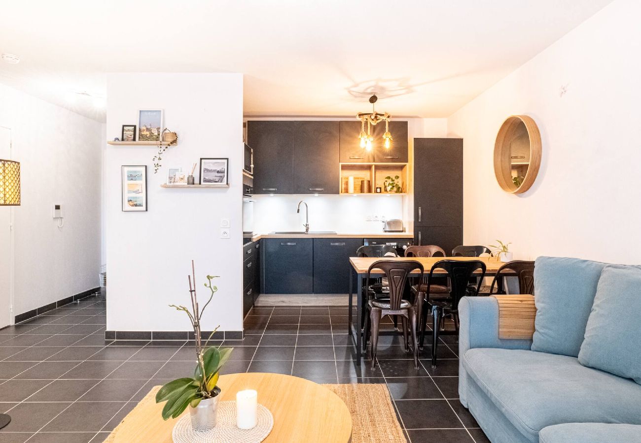 Appartement à Annecy - Annecy Elégance - chambre - parking