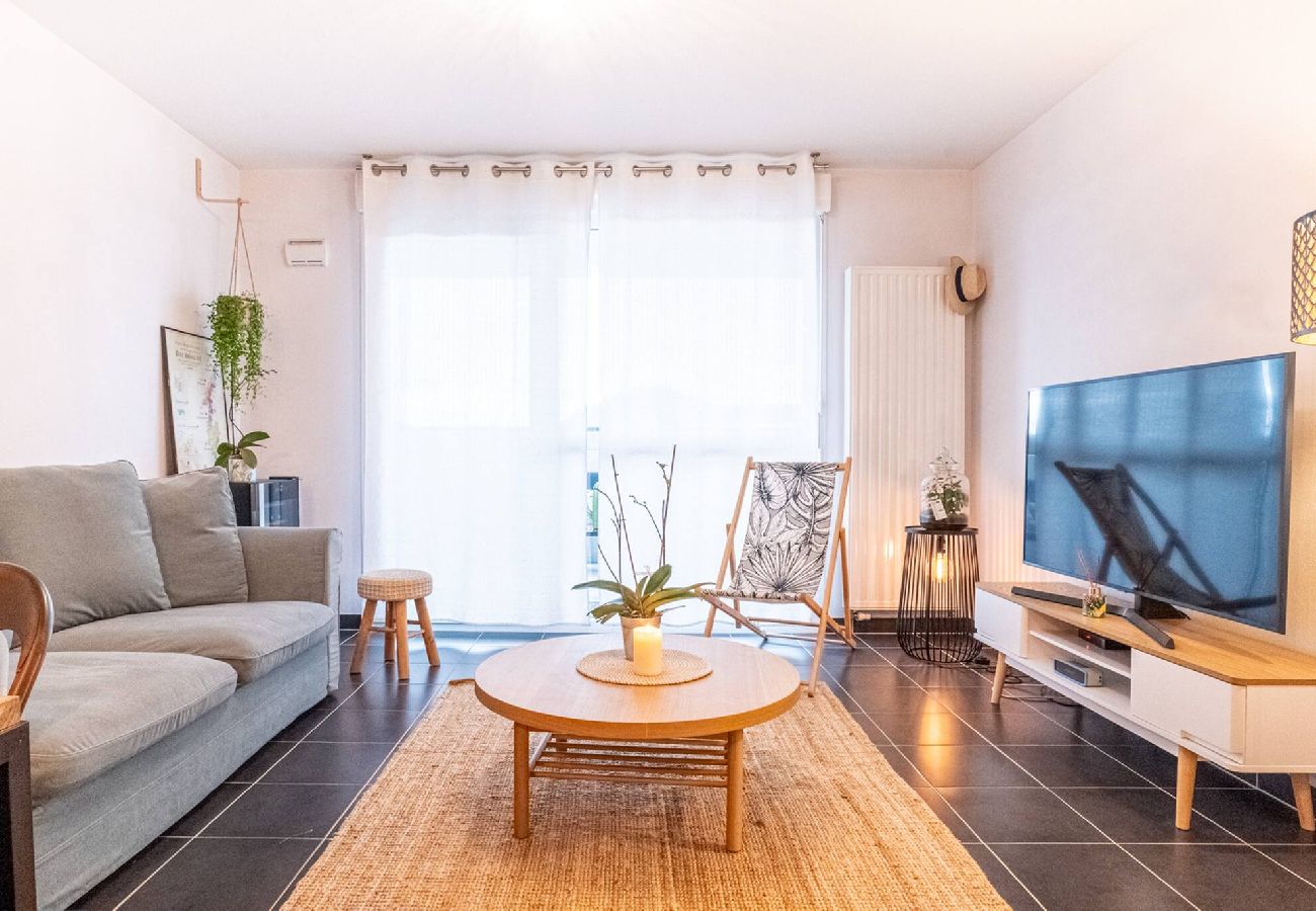 Appartement à Annecy - Annecy Elégance - chambre - parking