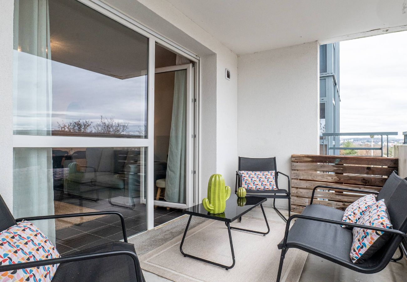 Appartement à Annecy - Annecy Elégance - chambre - parking