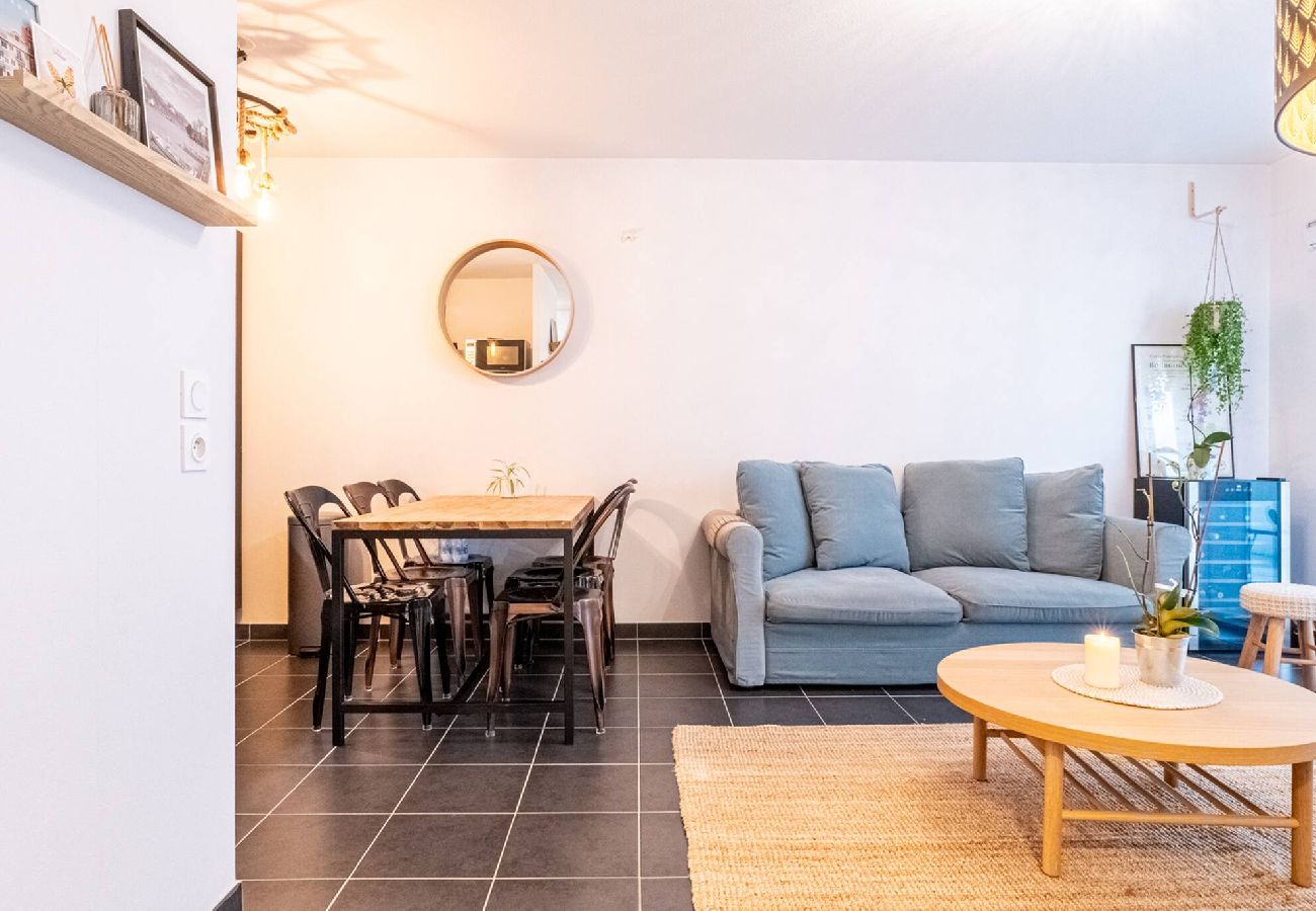 Appartement à Annecy - Annecy Elégance - chambre - parking