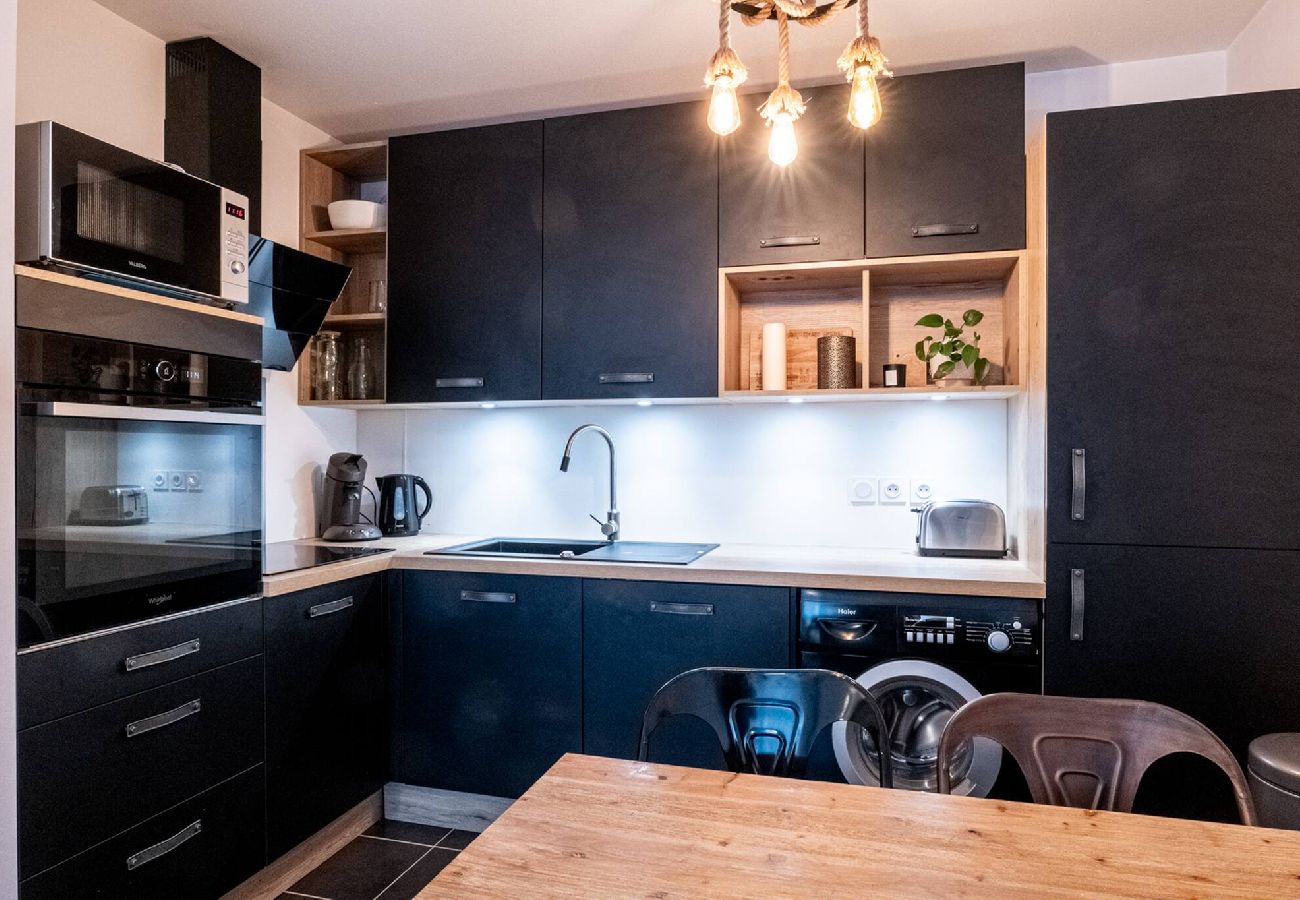 Appartement à Annecy - Annecy Elégance - chambre - parking