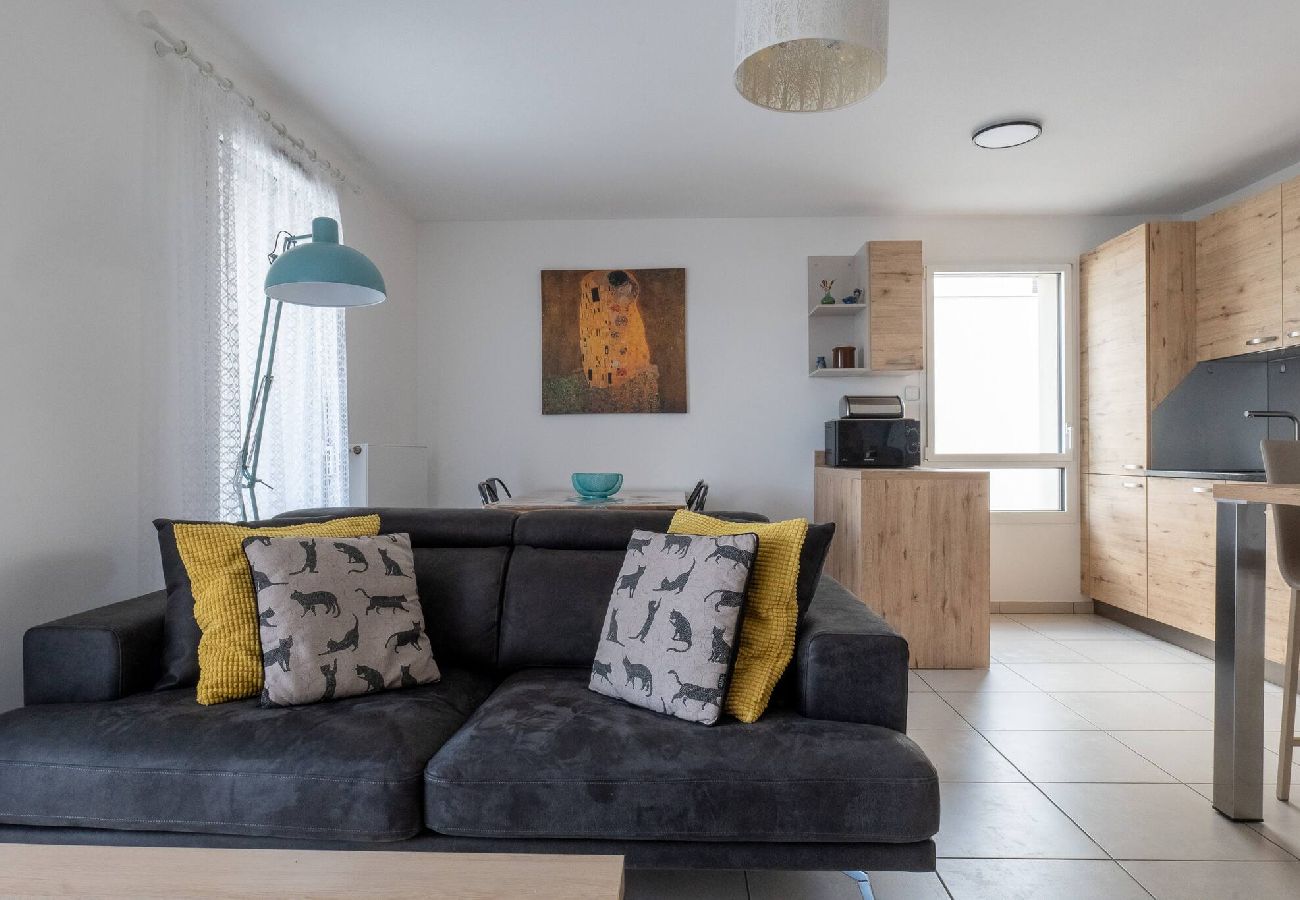 Appartement à Annecy - Les Clés de Lucie - Annecy - 1 Chambre - Garage