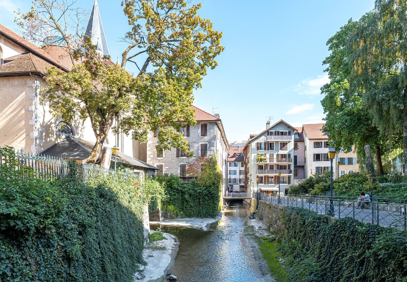 Appartement à Annecy - Les Clés de Lucie - Annecy - 1 Chambre - Garage
